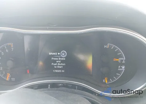 2019 Jeep Grand Cherokee Limited 4X4 z USA, uszkodzony, nr VIN 1C4RJFBGXKC693257